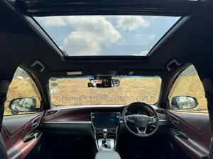 Toyota Harrier 2019