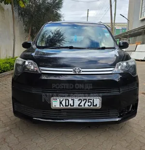 Toyota Spade 2016 Black