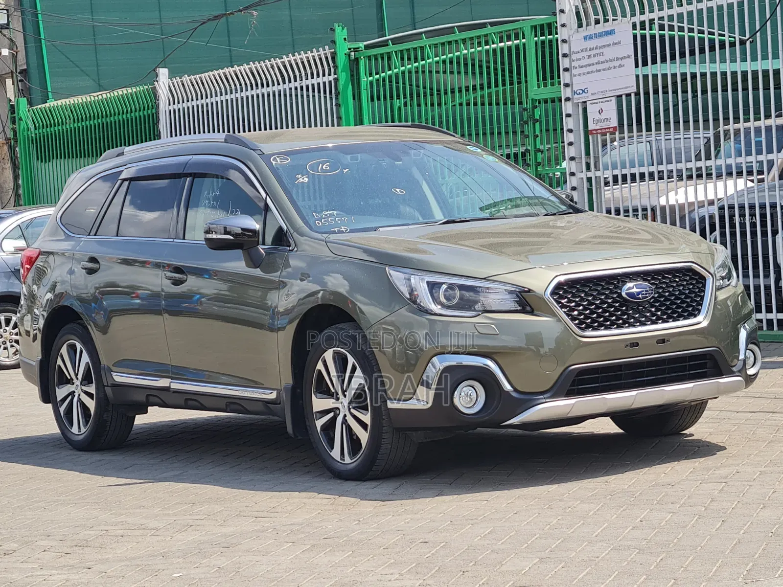 Subaru Outback 2019 Green