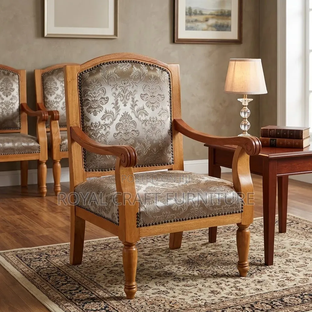Executive Vintage Wooden Armchair / Royal Accent Seat