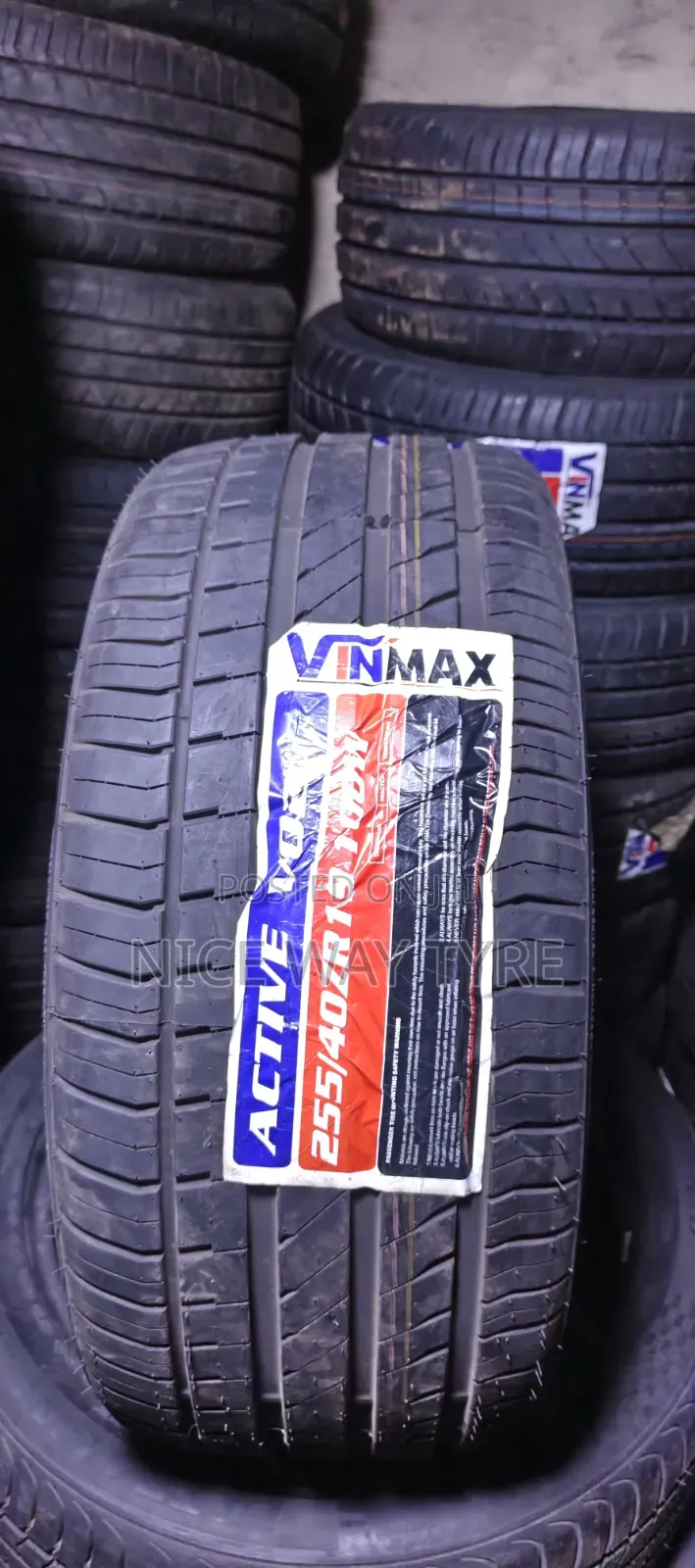 255/40r19 Vinmax