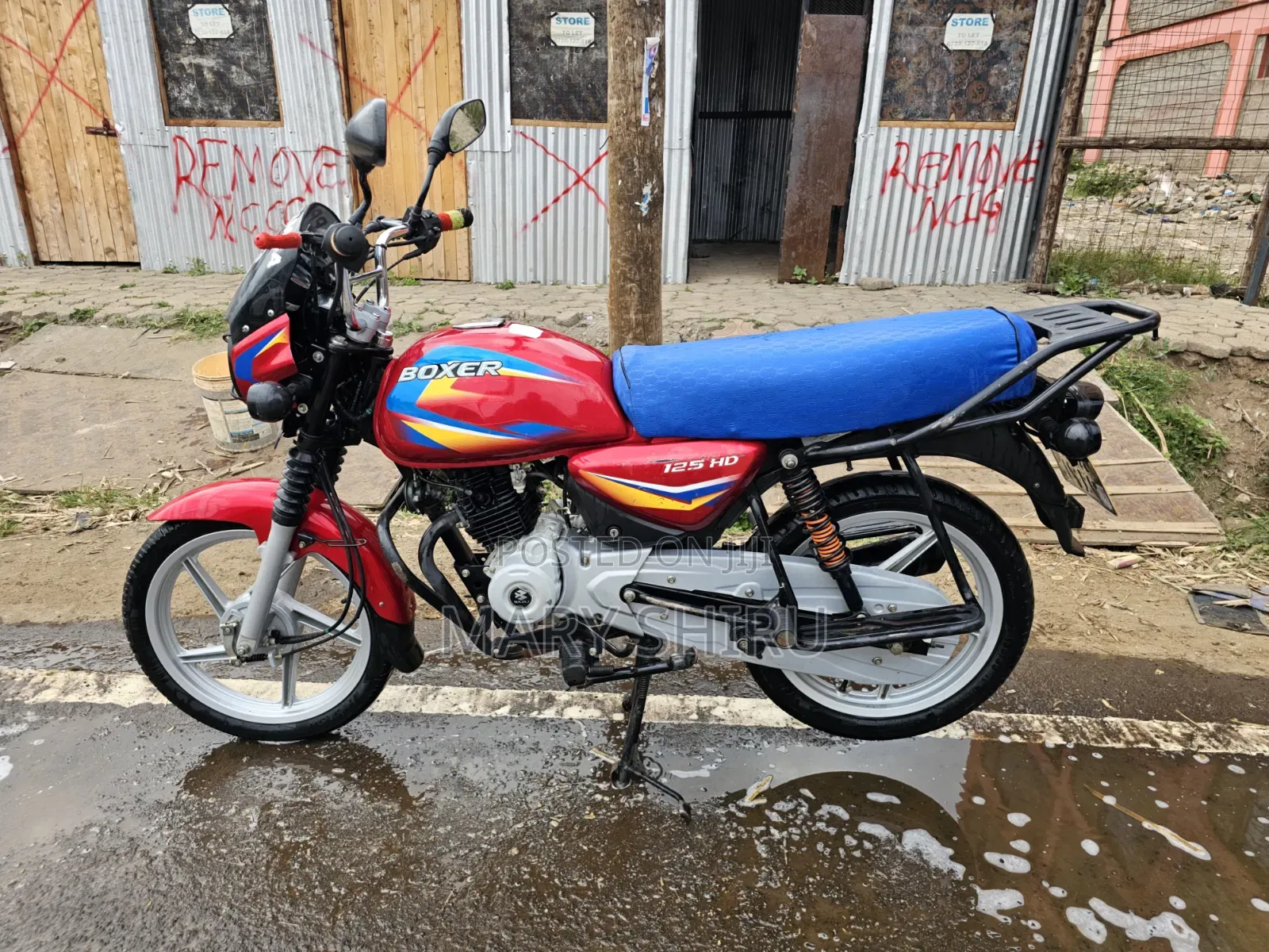Bajaj Boxer 125 2026 Red
