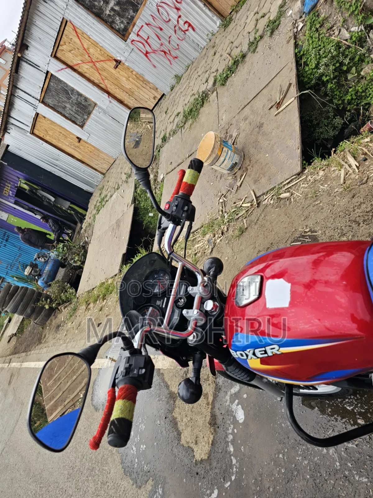 Bajaj Boxer 125 2026 Red
