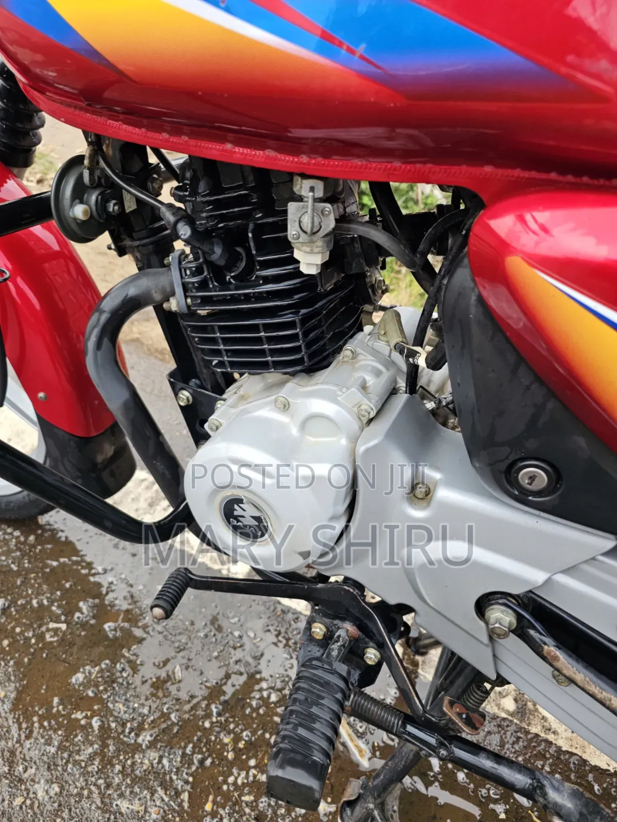 Bajaj Boxer 125 2026 Red