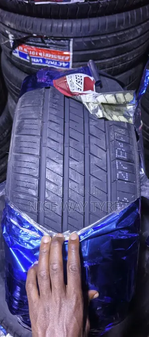 235/55r18 Landspider Thailand Tires