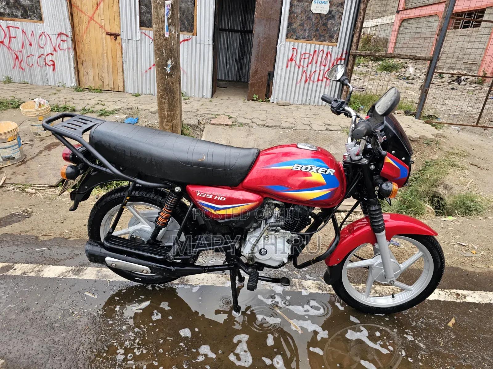 Bajaj Boxer 2026 Red