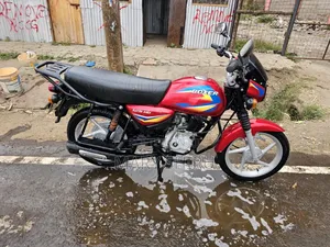 Bajaj Boxer 2026 Red