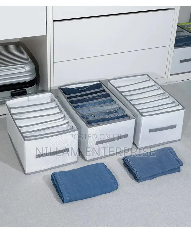 8 Grid Jeans Compartment Storage Box*