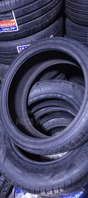 225/35r19 Vinmax
