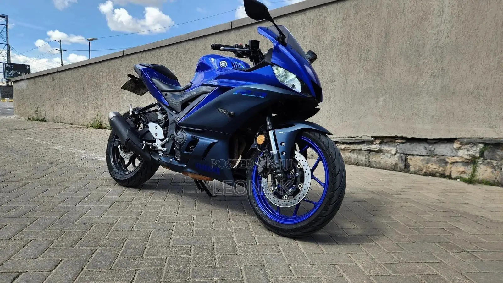 Yamaha R3 2022 Blue