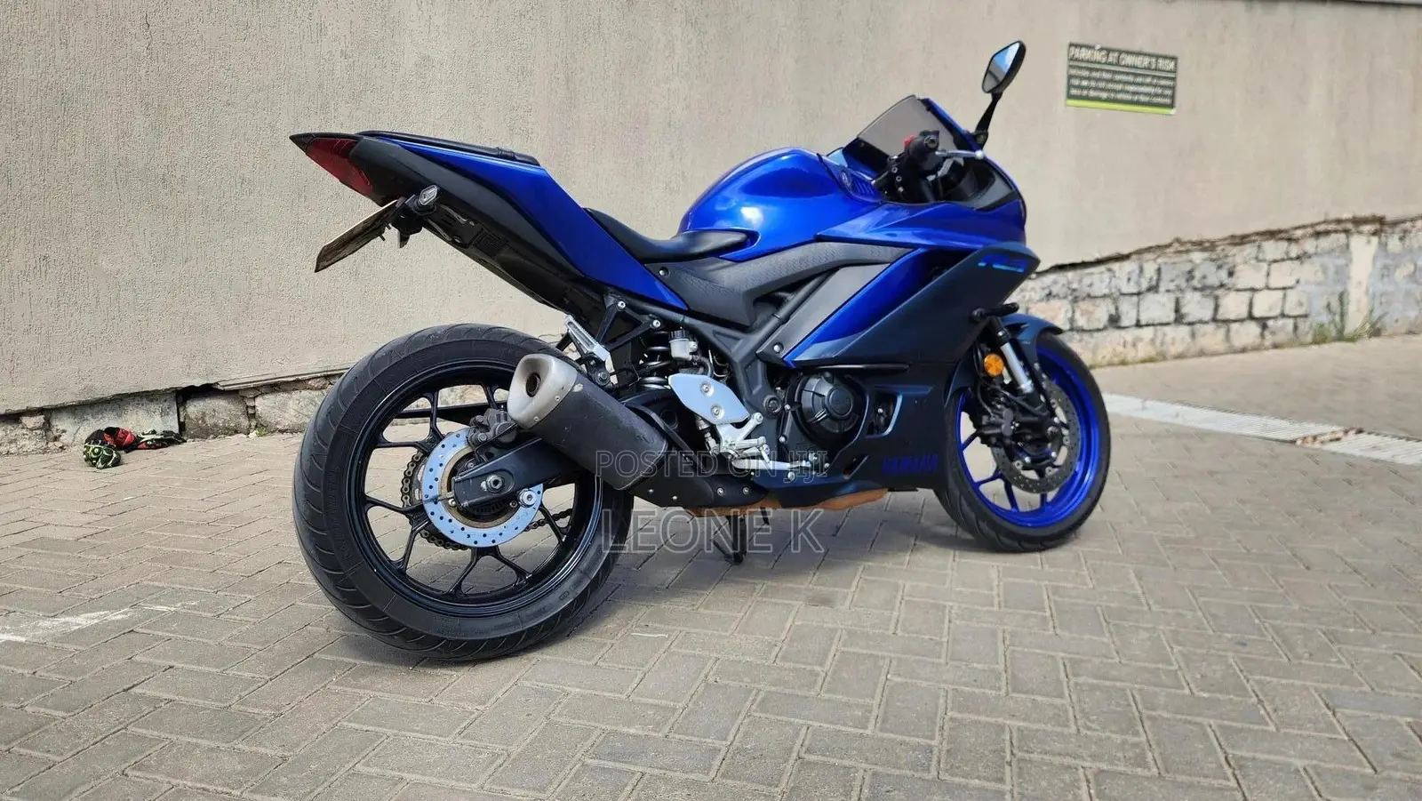 Yamaha R3 2022 Blue