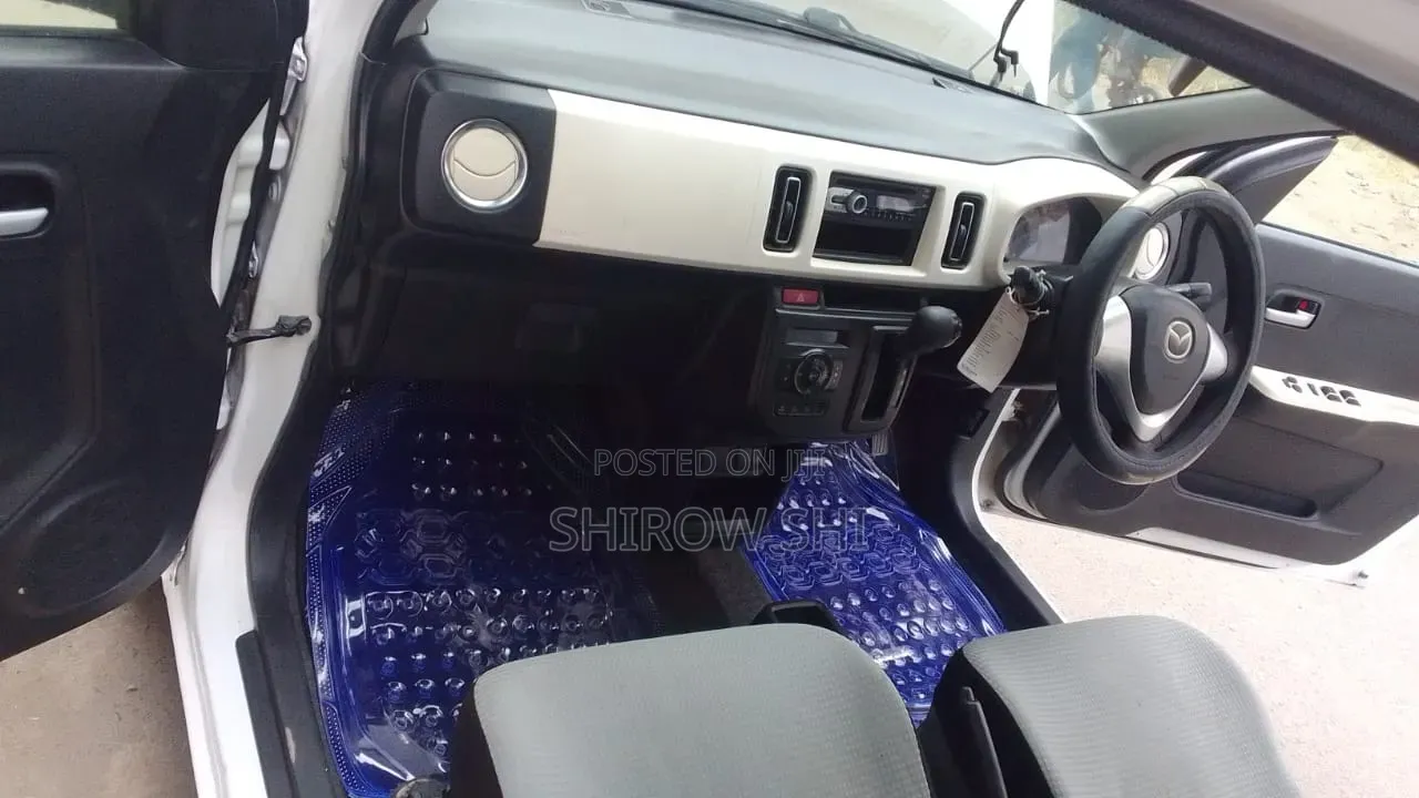 Mazda Carol 2015 White