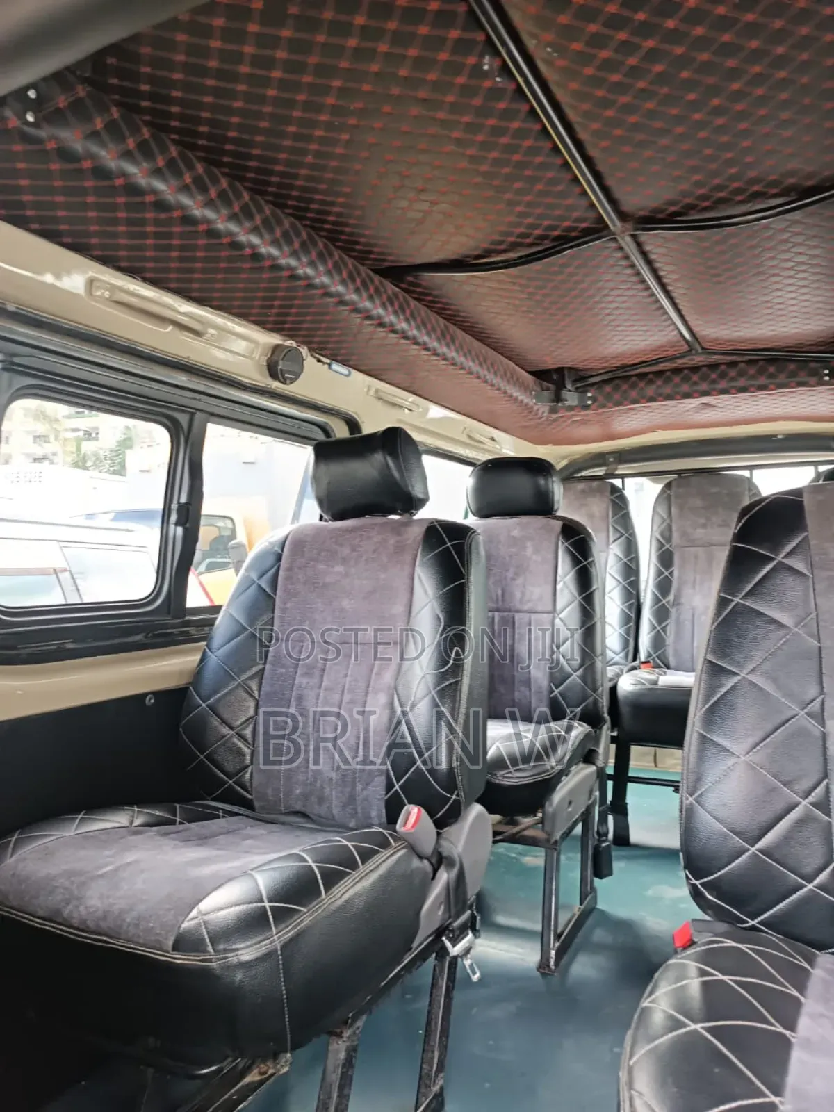 Toyota HiAce 2015 Beige