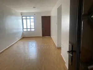 2bdrm Apartment in Sironka Residence, Racecourse for rent