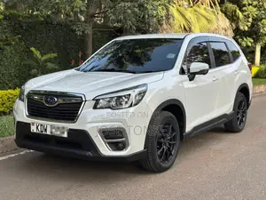 Subaru Forester 2.5i Premium AWD 2018 White