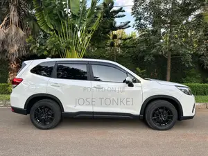Subaru Forester 2.5i Premium AWD 2018 White
