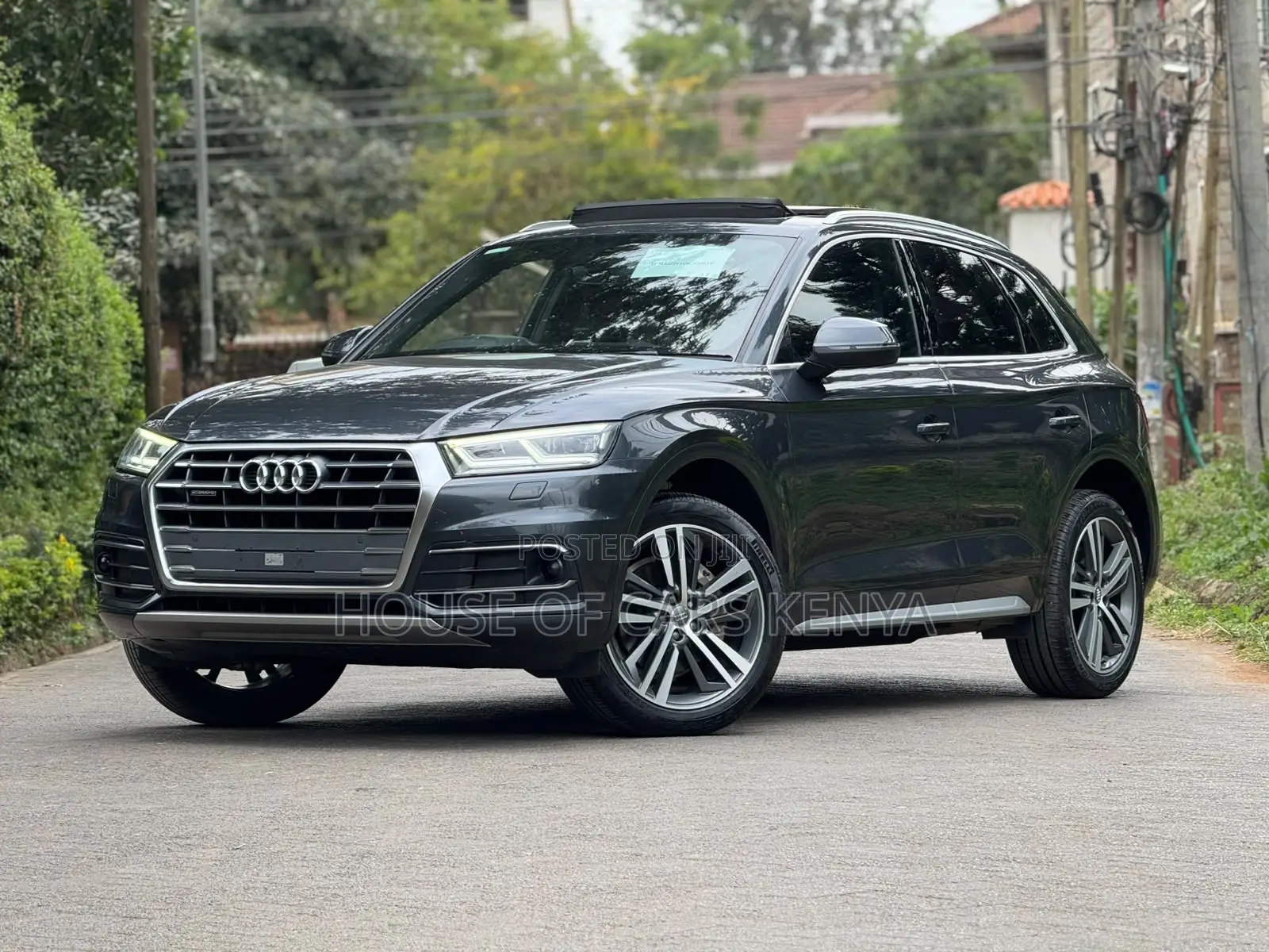 Audi Q5 2.0T Premium AWD quattro 2019 Gray