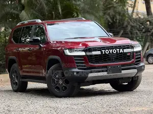 New Toyota Land Cruiser 2023 Red