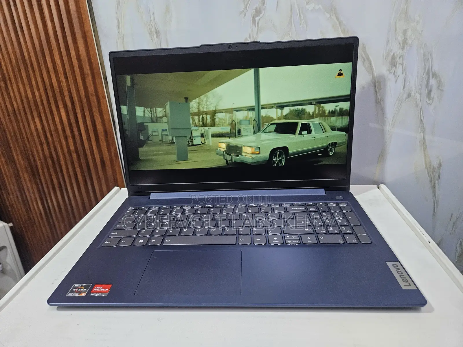 Laptop Lenovo Ideapad 3 8GB AMD Ryzen 5 SSD 256GB