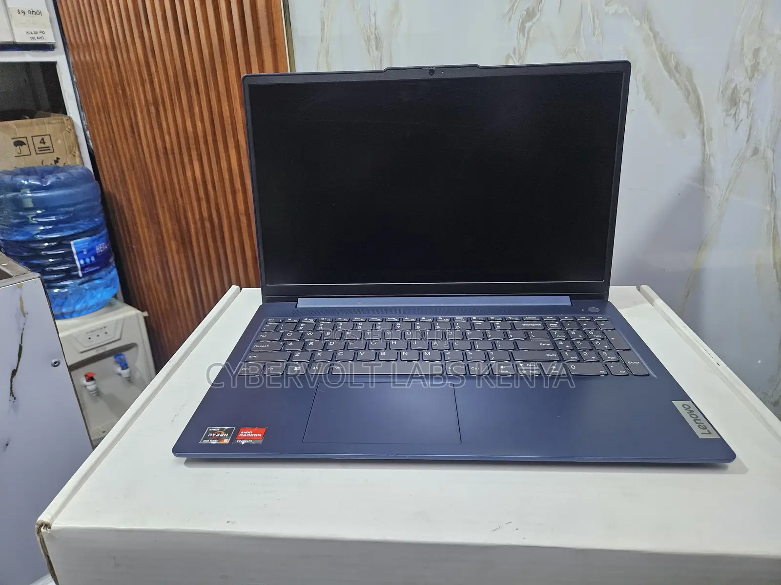 Laptop Lenovo Ideapad 3 8GB AMD Ryzen 5 SSD 256GB