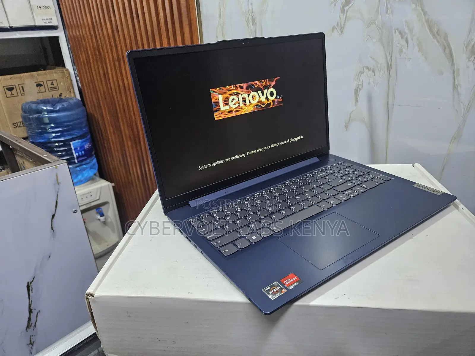 Laptop Lenovo Ideapad 3 8GB AMD Ryzen 5 SSD 256GB