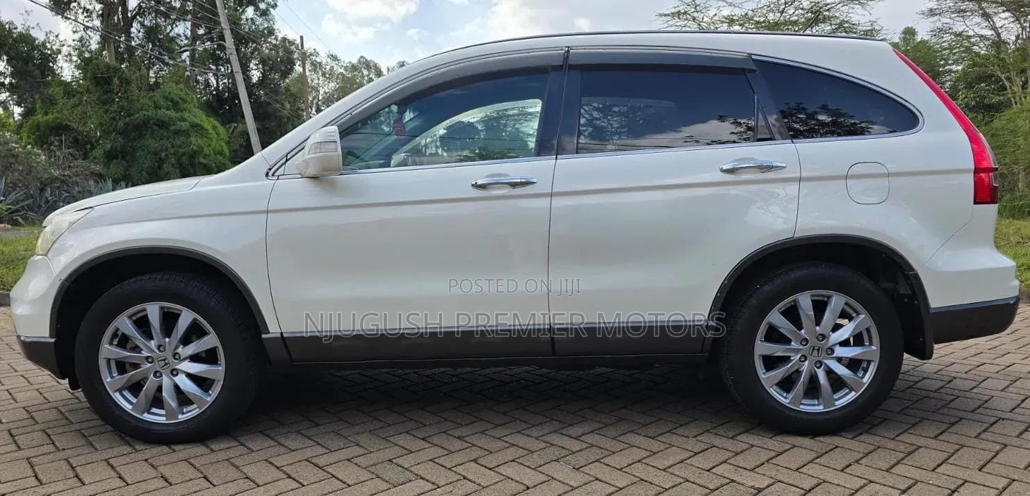 Honda CR-V 2010 White