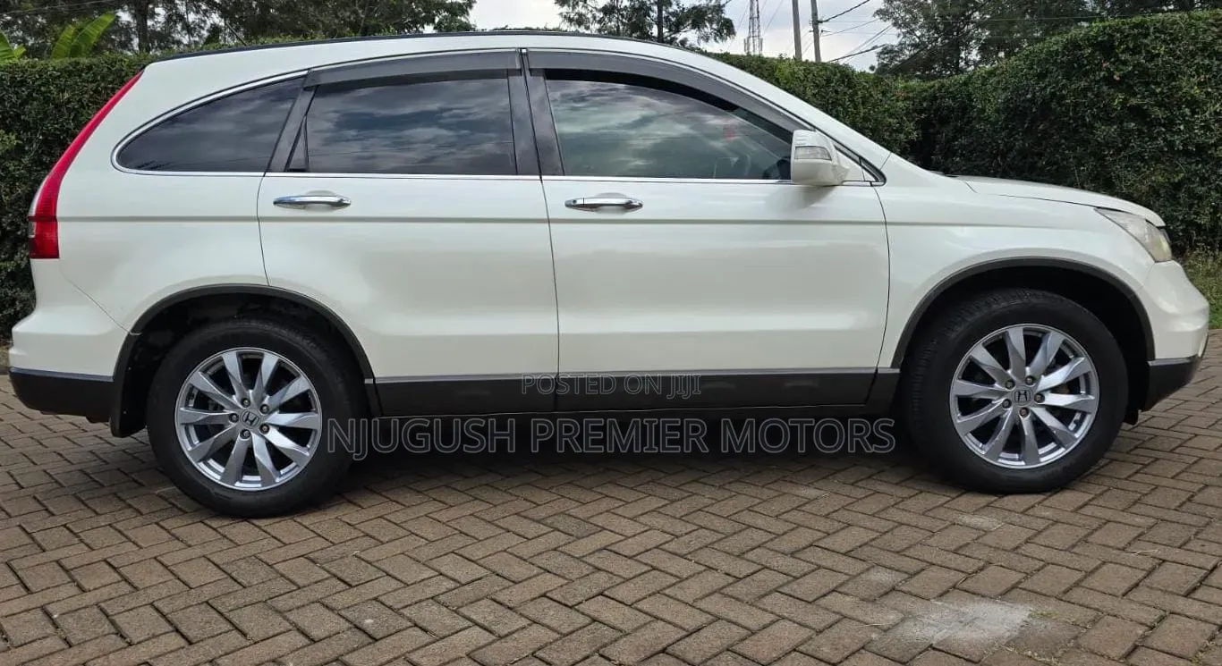 Honda CR-V 2010 White