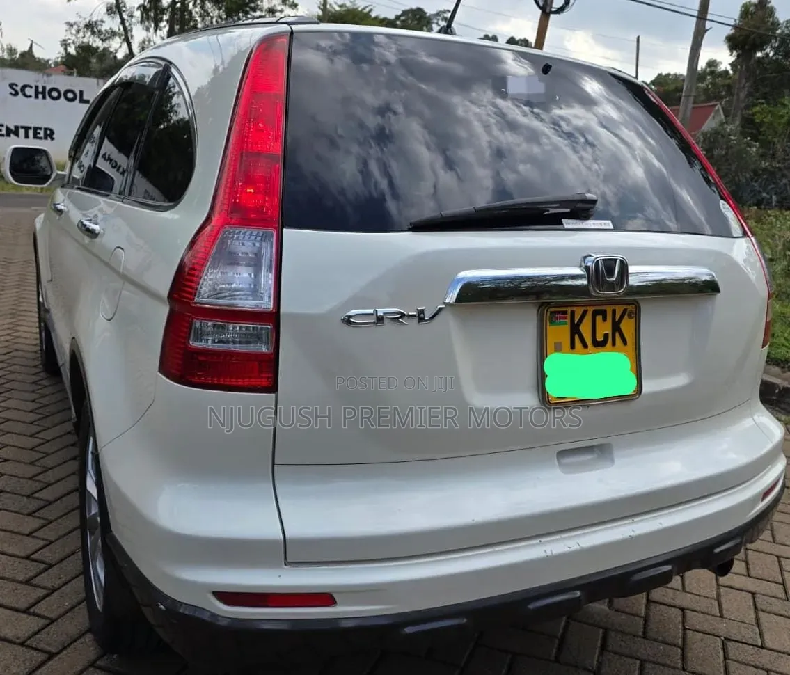 Honda CR-V 2010 White