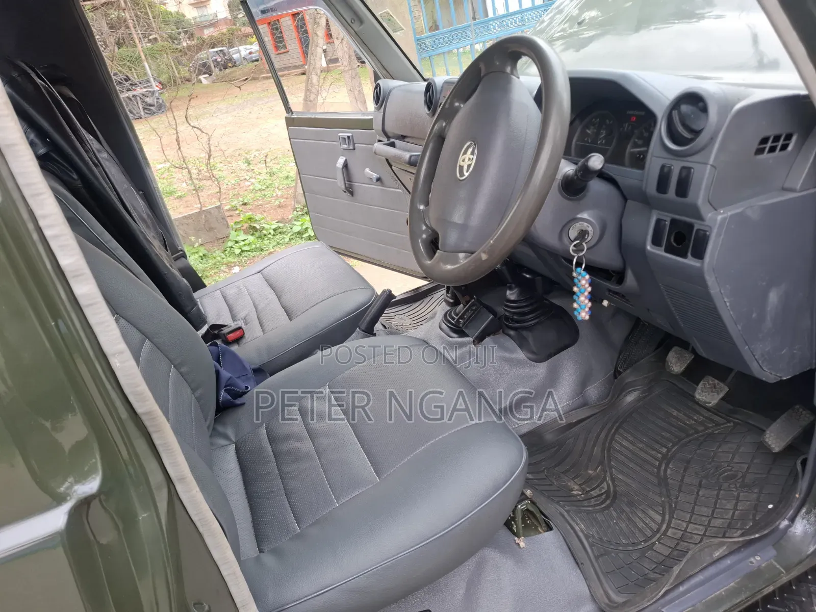 Toyota Land Cruiser 2012 Green