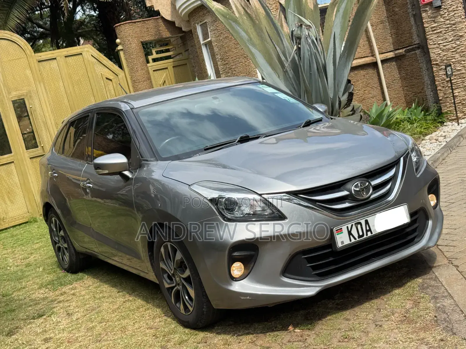 Toyota Starlet 2020 Gray