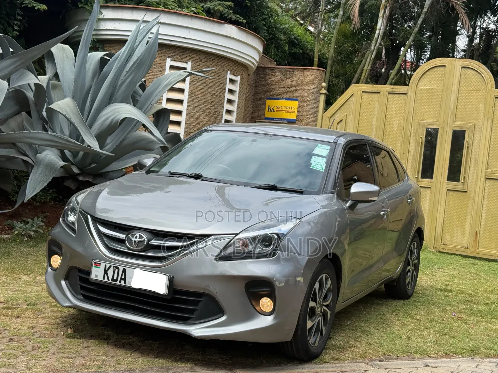 Toyota Starlet 2020 Gray
