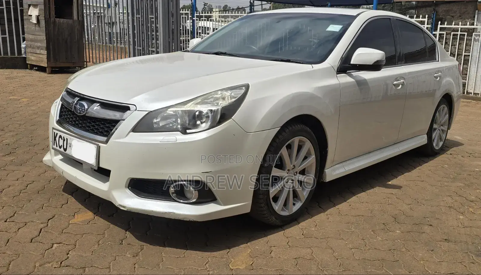 Subaru Legacy 2012 White