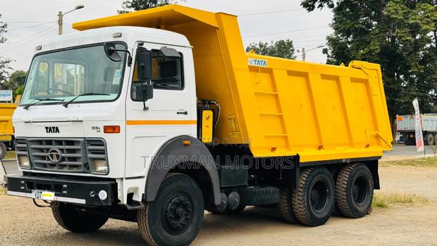 2025 Tata 2518 I Boggii Type - thumbnail 4