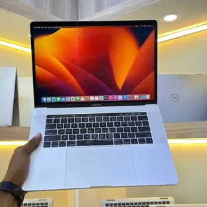 Laptop Apple MacBook 2018 16GB Intel Core i7 SSD 256GB