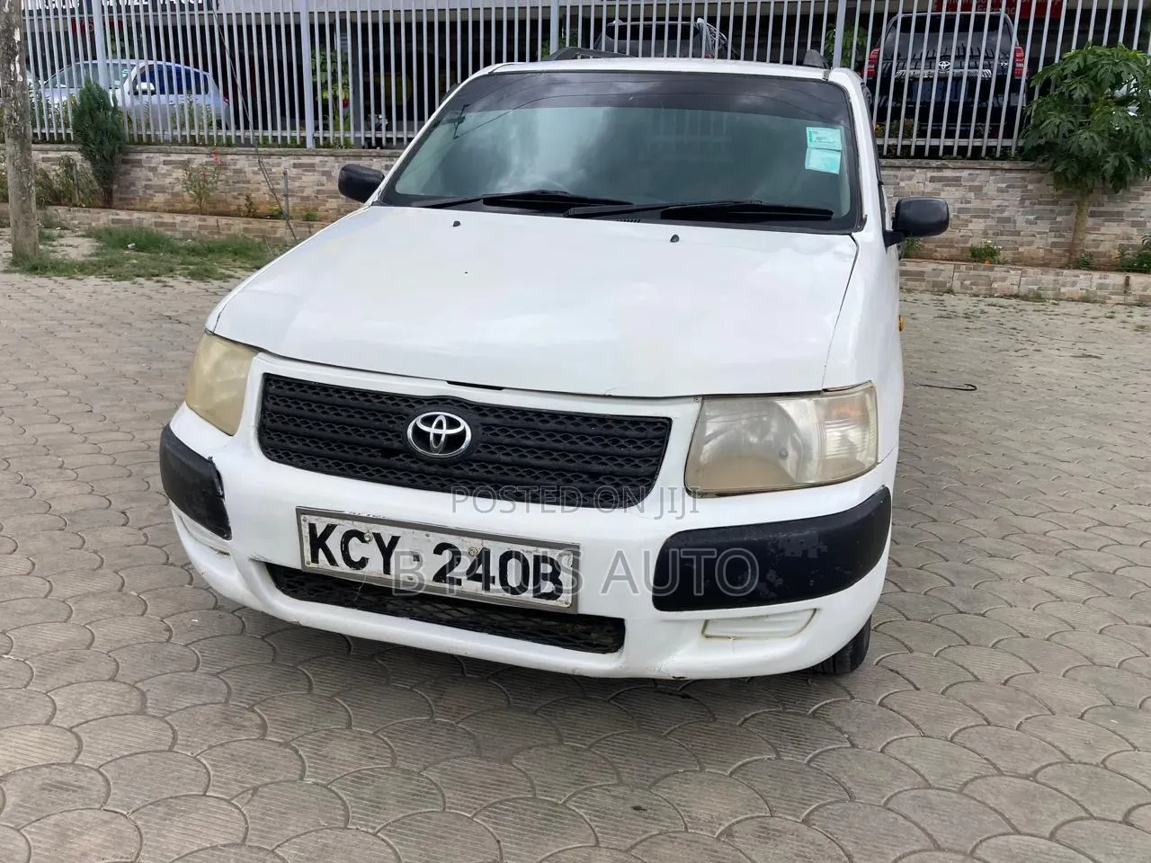 Toyota Succeed 2011 White