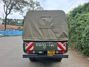 Toyota Land Cruiser 2008 Green