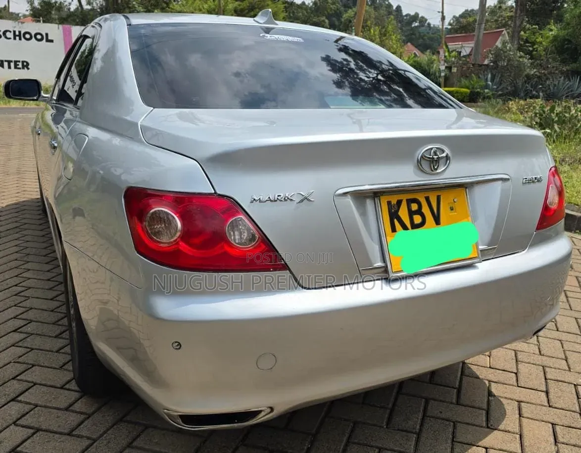 Toyota Mark X 2006 Silver