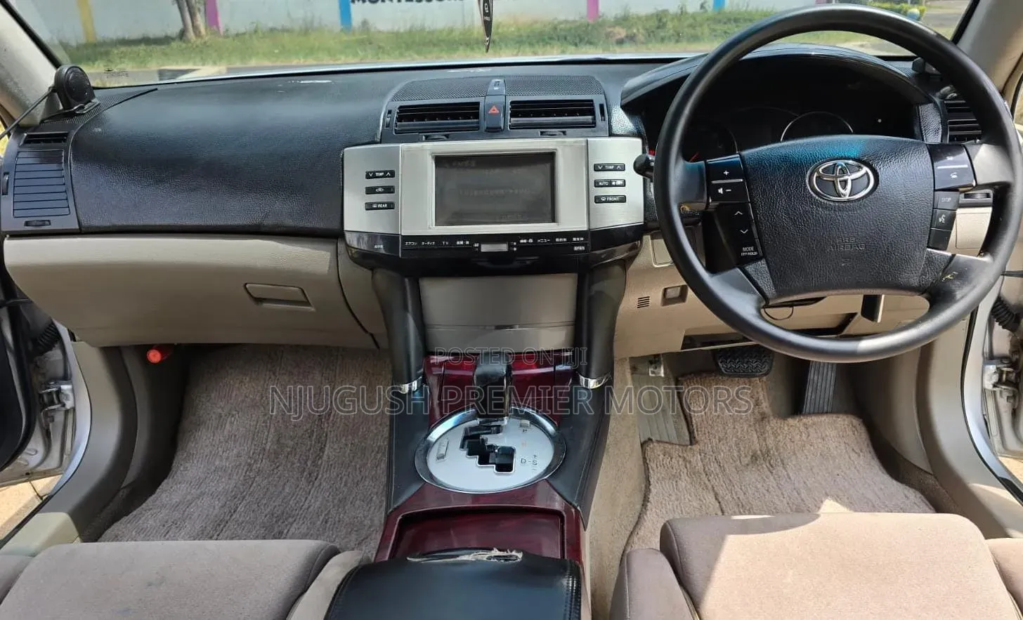 Toyota Mark X 2006 Silver