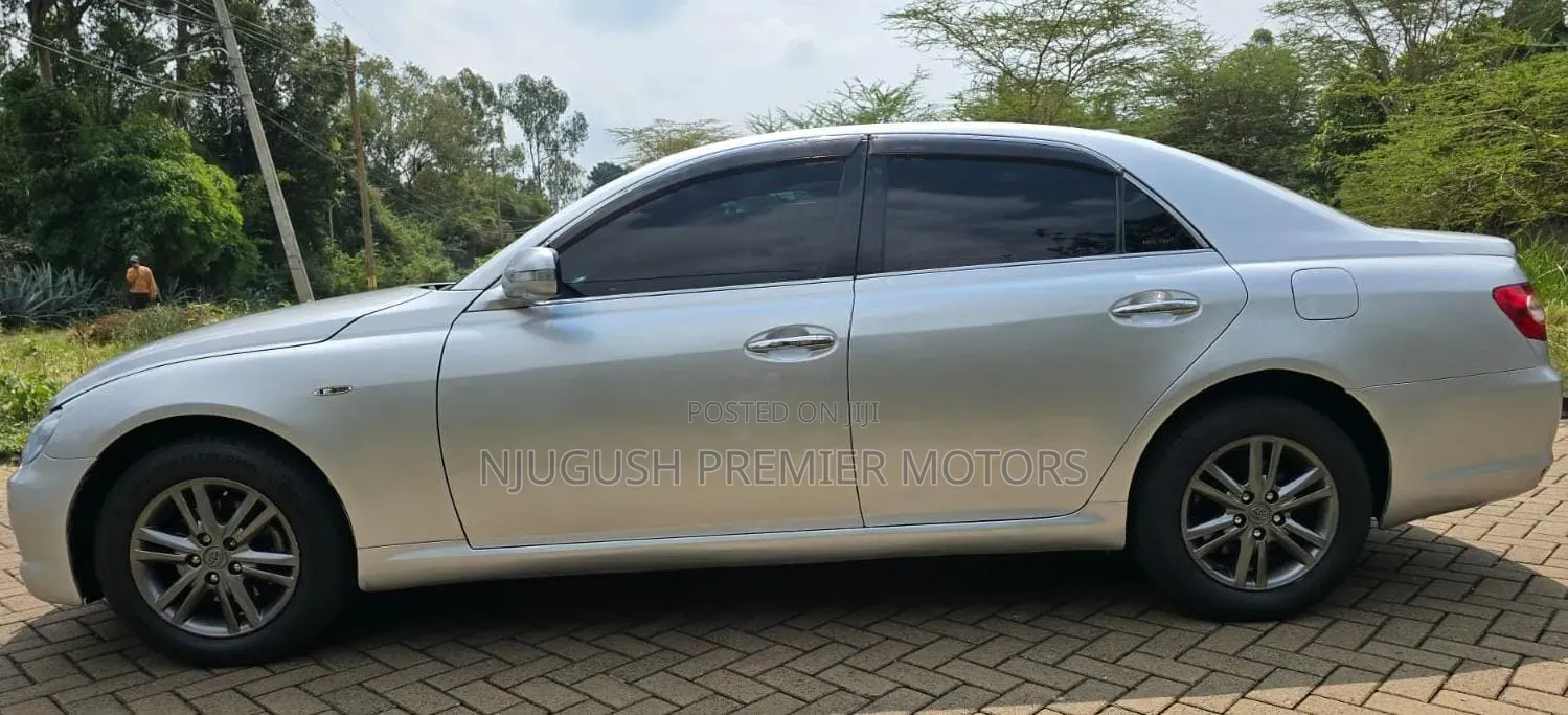 Toyota Mark X 2006 Silver