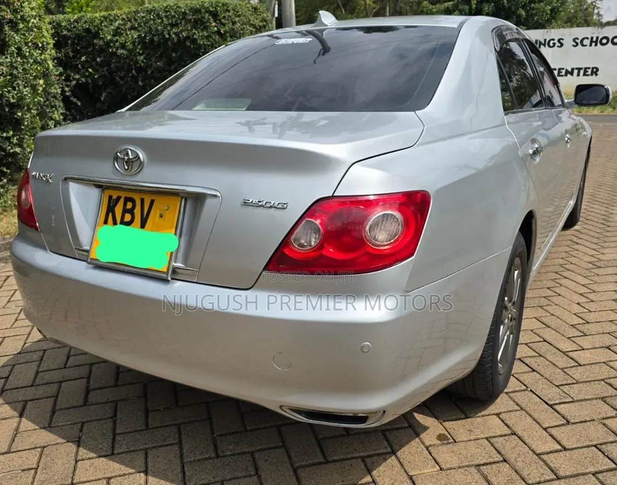 Toyota Mark X 2006 Silver