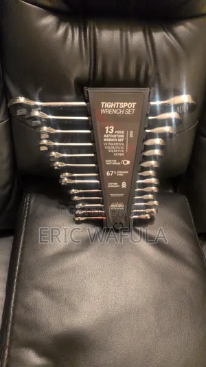Tightspot Wrech Set 13 Piece Ratcheting Wrench Set