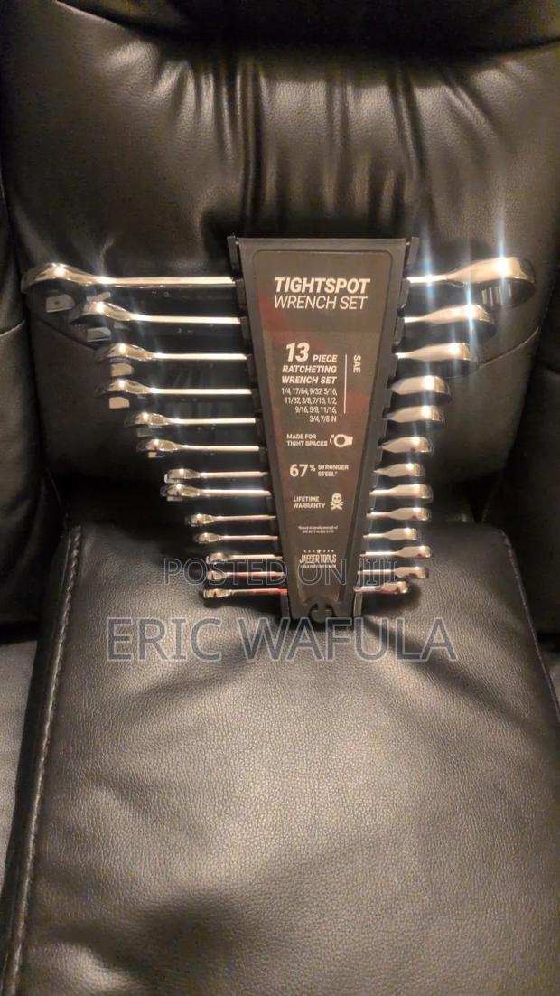 Tightspot Wrech Set 13 Piece Ratcheting Wrench Set