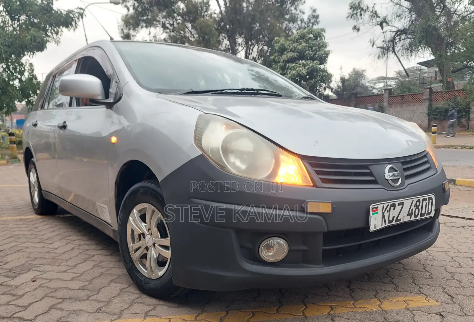 Nissan Advan 2013 Beige