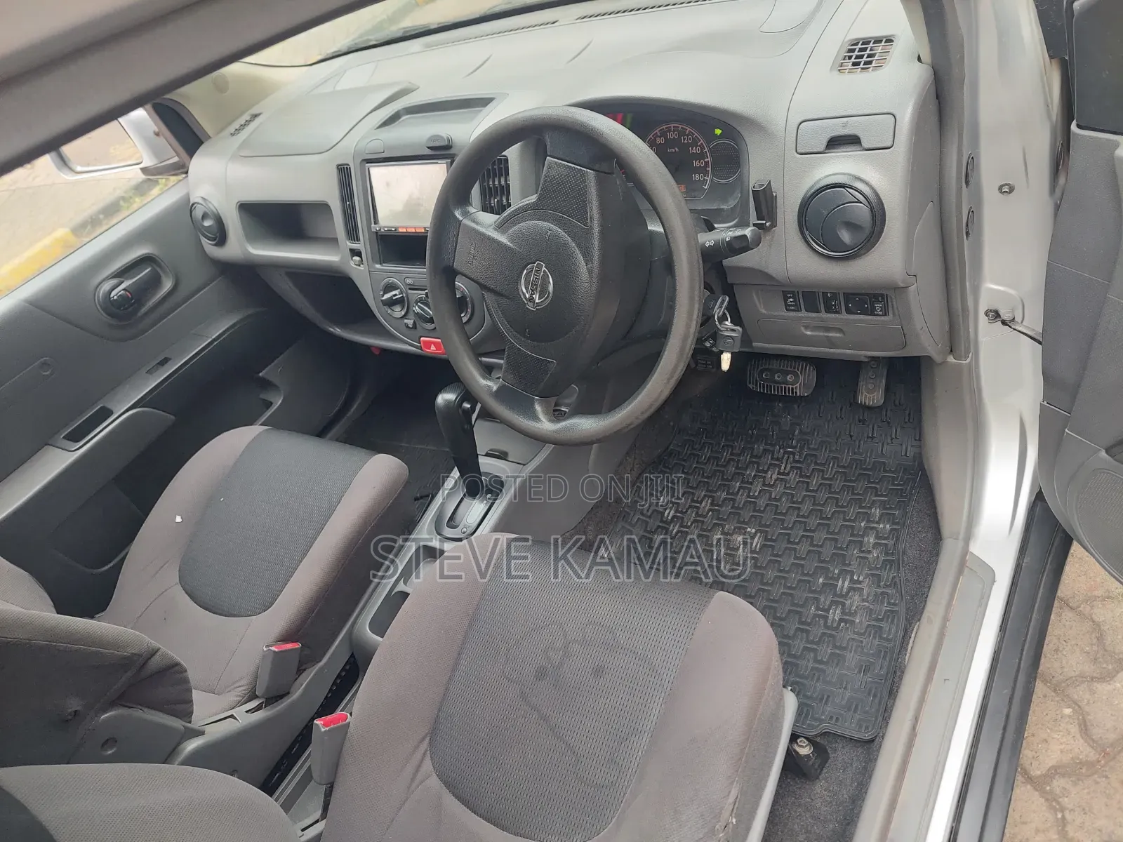 Nissan Advan 2013 Beige