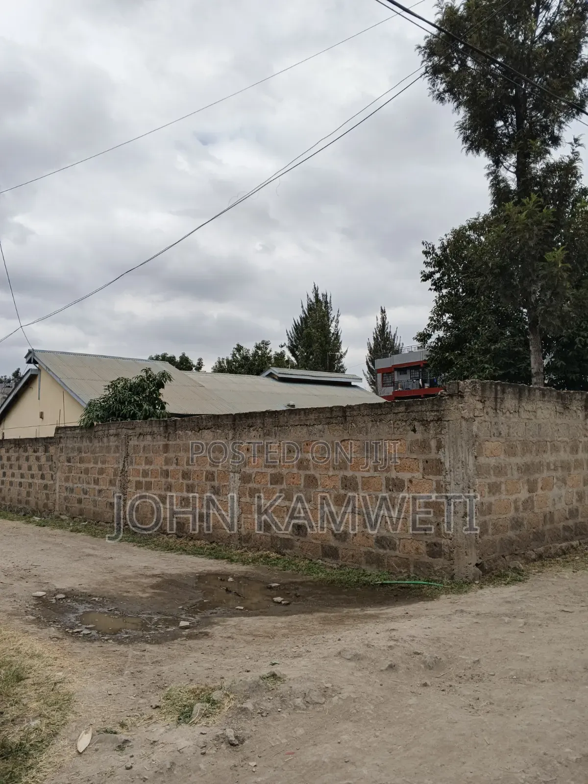 120*120plot for Sale