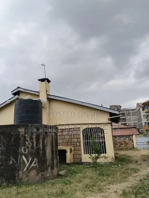 120*120plot for Sale