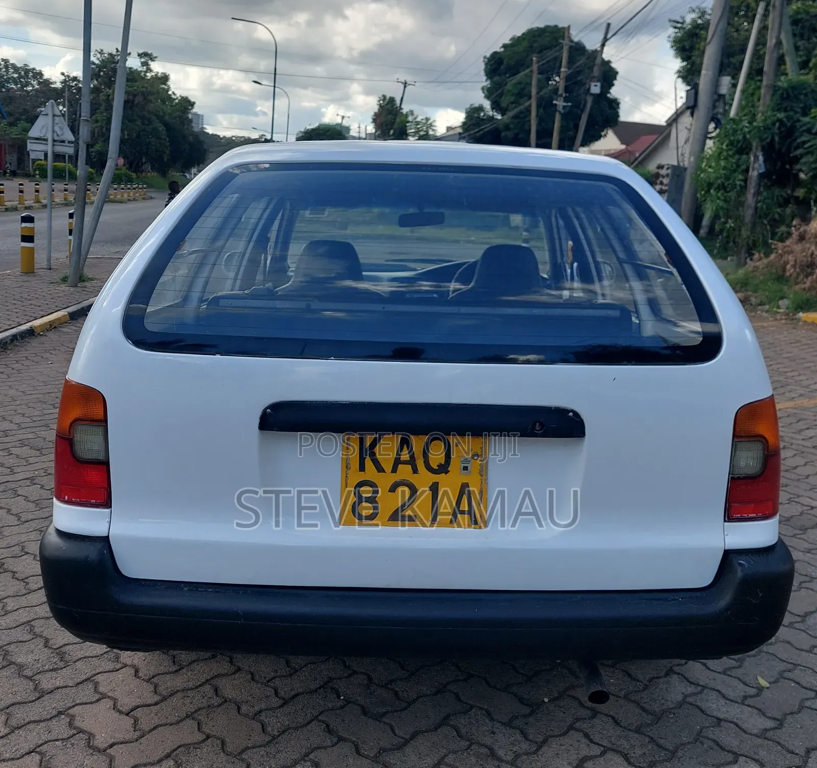 Toyota Corolla 1996 White