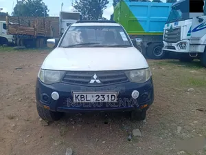 Mitsubishi L200 Single Cab 2.5 TD 4WD 2009 White