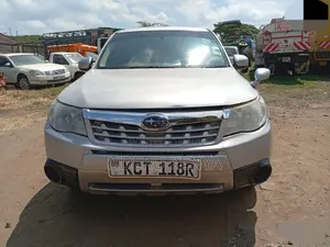 Subaru Forester 2.0D XS 2011 Silver