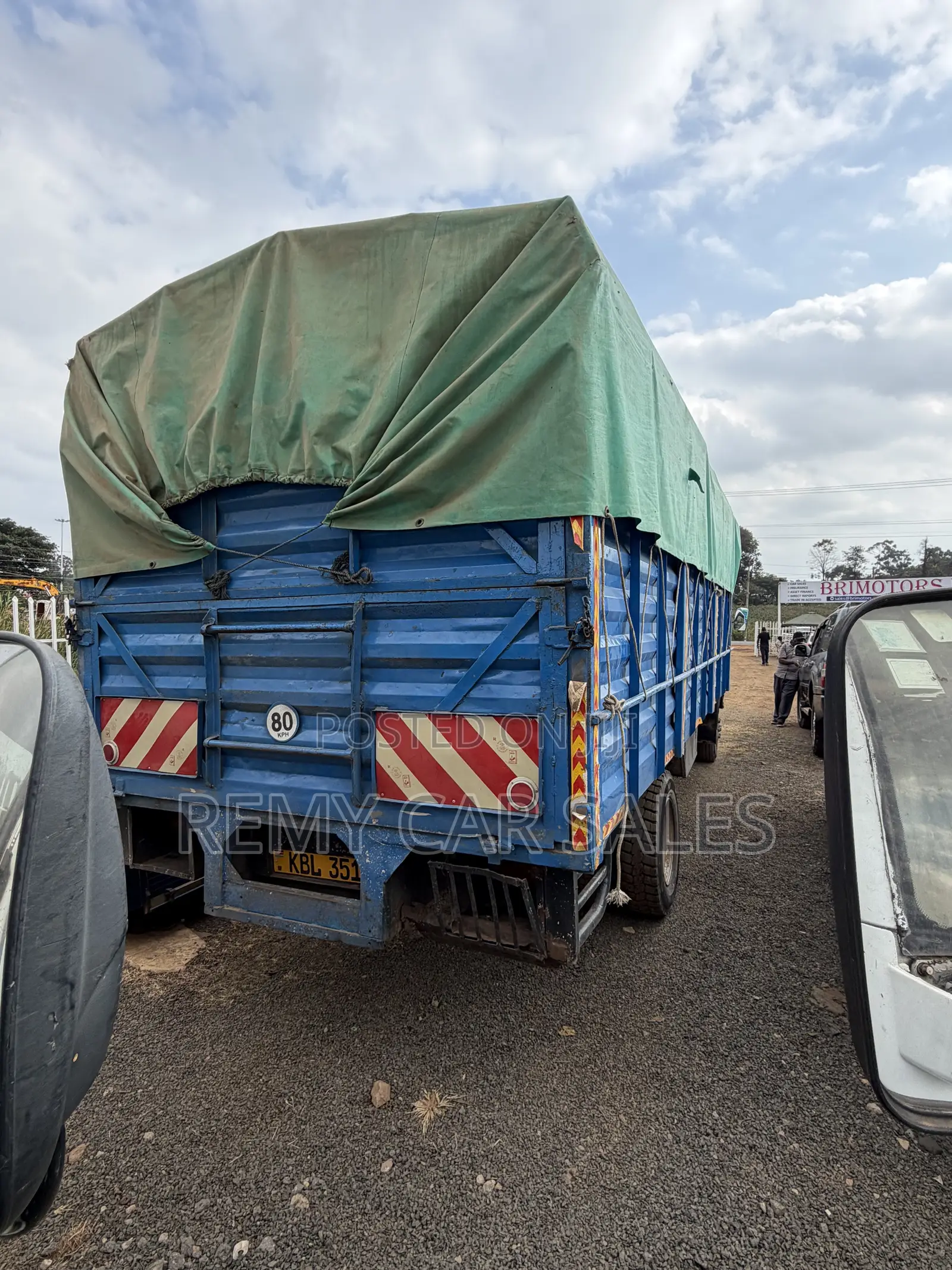 Mistibishi Lorry